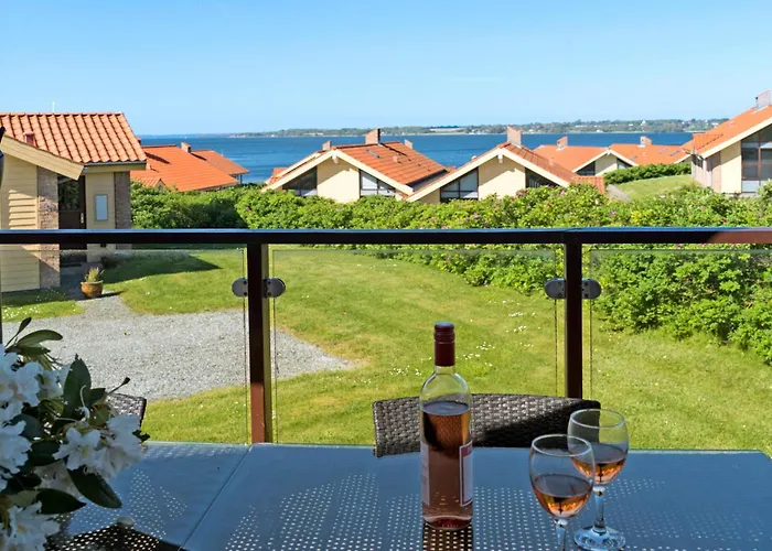 Lovely In With Kitchen Egernsund